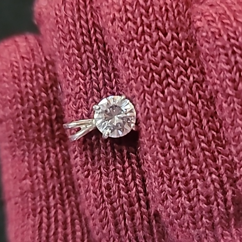 Round 925 Sterling Silver CZ Pendant